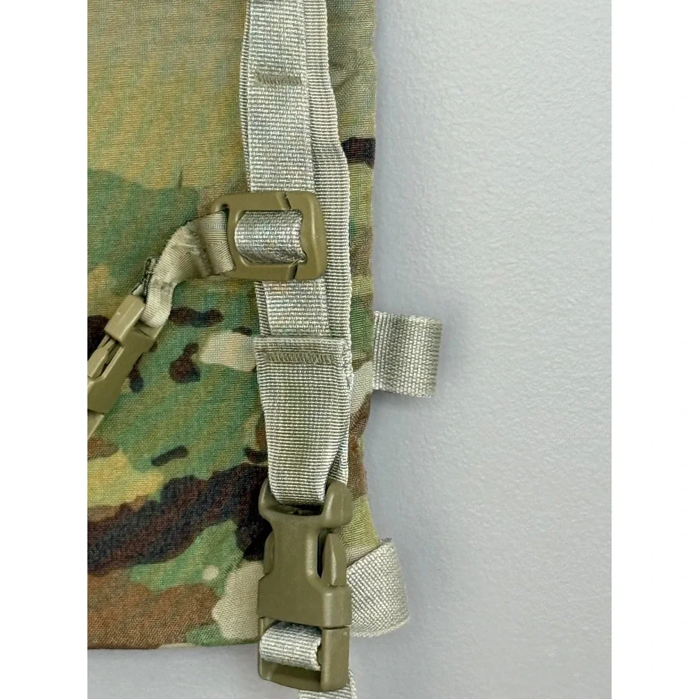 Lions Services Hydration Carrier Unisex OS Camo Nylon MOLLE II No Bladdet